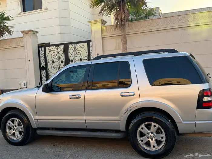 فورد اكسبلورر 2010 7