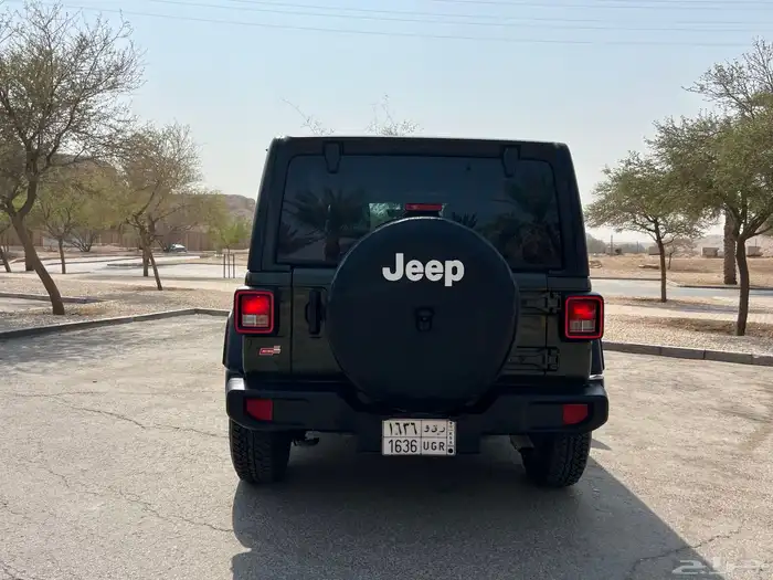جيب رانجلر سبورت 2023 انلميتد 7
