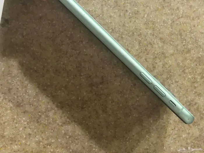 للبيع ايفون 11عادي 4