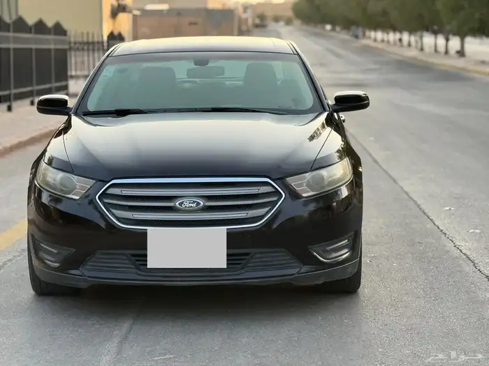 فورد تورس نص فل بدون فتحه 2013 3