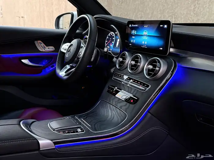 مرسيدس GLC 300 2020 40