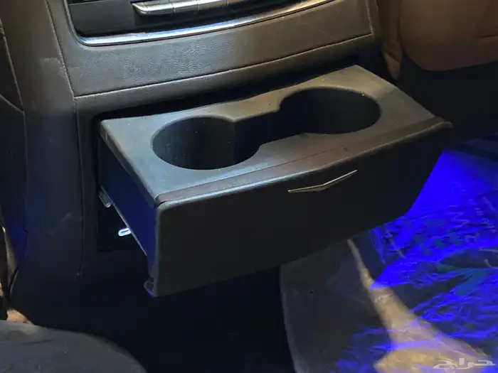 كاديلاك اسكاليد 2021 عداد 59 الف بحاله ممتازه جدا جدا جدا 25