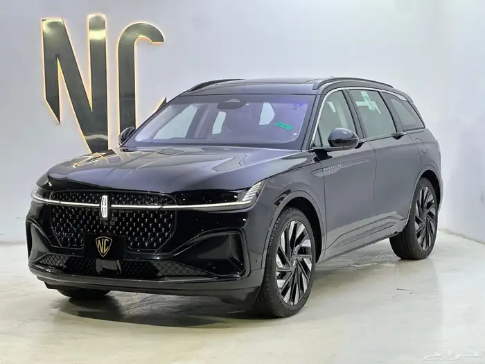 لينكون نوتيلوس 2024 ألوان أسود ضمان وصيانه مجانيه الناغي 1