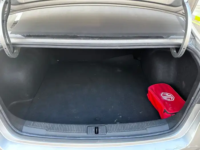 للبيع ام جي 5 موديل 2023 بودي بلد الممشى 50الف وكسور 9