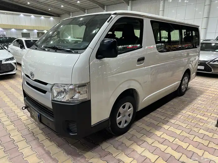 تويوتا باص هايس موديل 2016 ممشى قليل ركاب نظيف 1