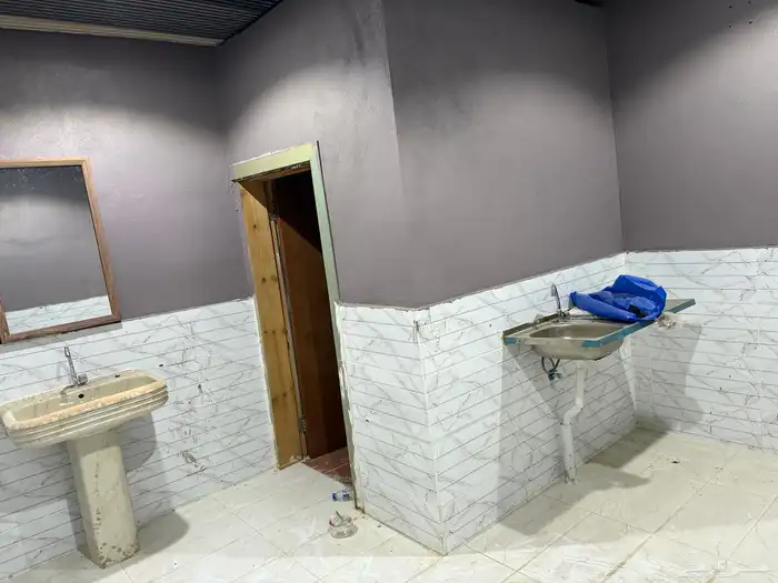 حوش كبير للايجار 2