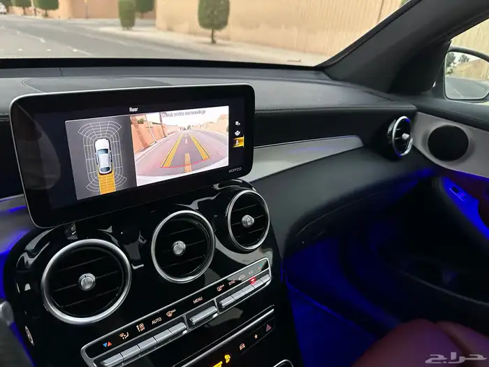 مرسيدس GLC200 كوب بحاله الوكاله ماشي 47 الف فقط 34