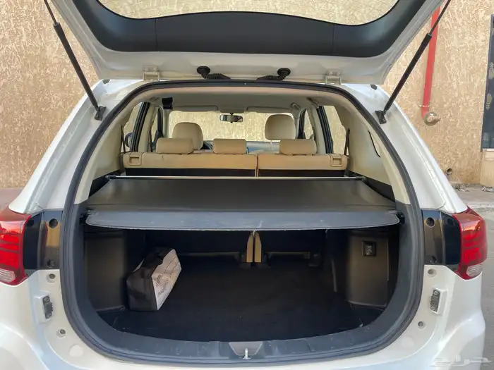 ميتسوبيشي اوتلاندر 2020 42