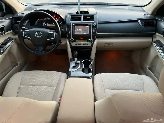 تويوتا كامري 2016 فل كامل (بحالة ممتازة) 17