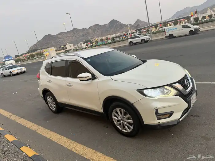 نيسان اكستريل موديل 2019 نظيف جدا 2