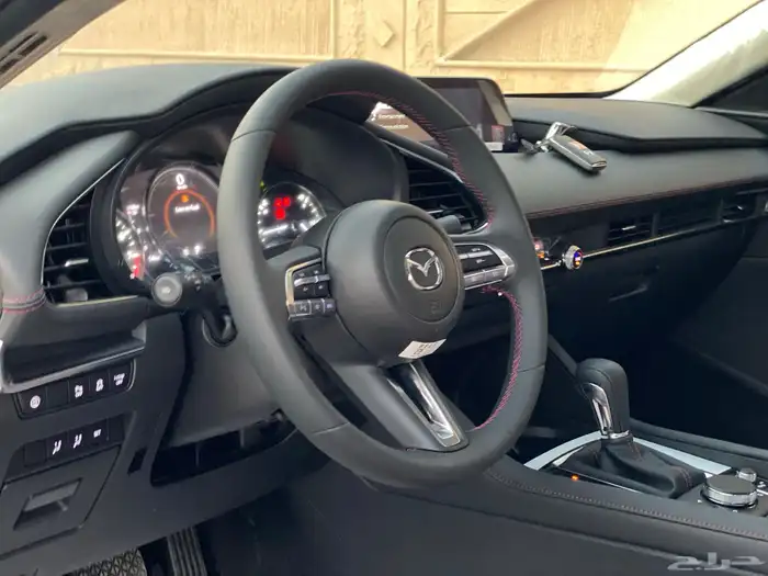 مازدا 3 فل كامل 2025 اصفار 2.0 24