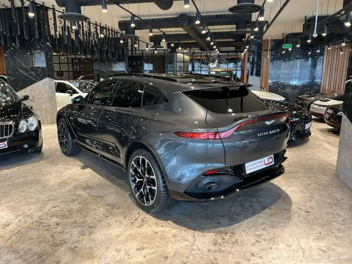 اوستن مارتن دي بي اكس1 500- ASTON MARTIN DBX 2021 3