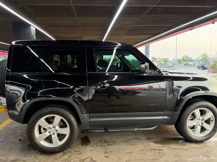 ديفندر 90 2022 ناغي 0