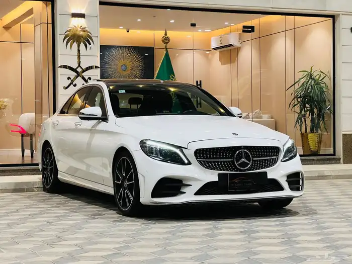 مرسيدس C200 فل كامل نظيف جدا 2