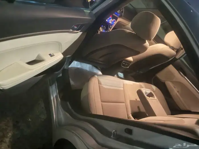 النترا مديل 2020 لون فضي 5