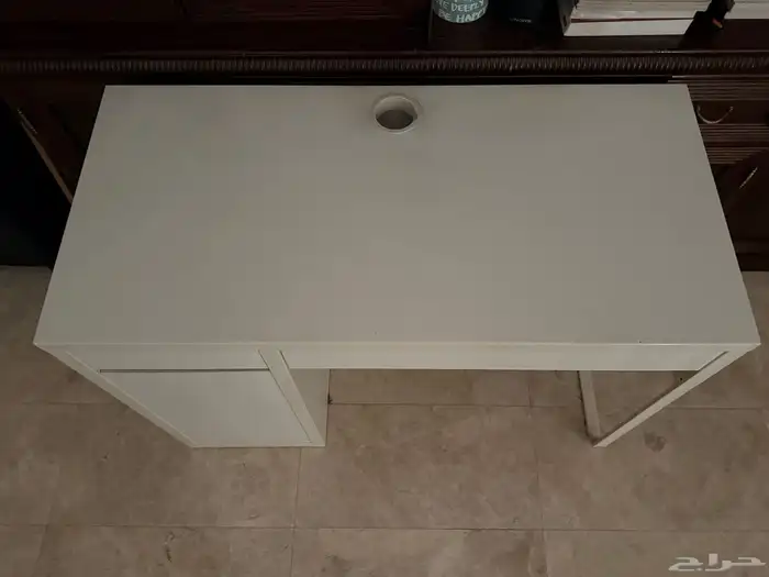 طاولة مكتب من ايكيا 3