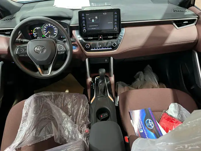 تويوتا   كورولا كروس XLE نص فل هايبرد 2023 جديد 83.000 شامل 19