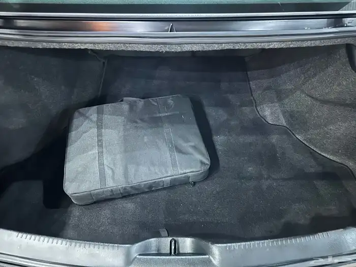 كرايزلر C300 موديل 2018 فل كامل 6 سلندر 21