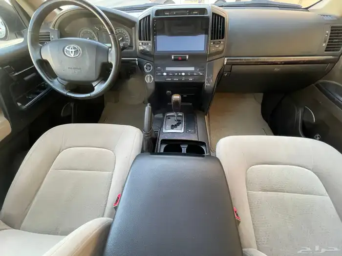 تويوتا- لاند كروزر-2011-GXR-إصدار- 60-عام-V8-قمه النظافه 18