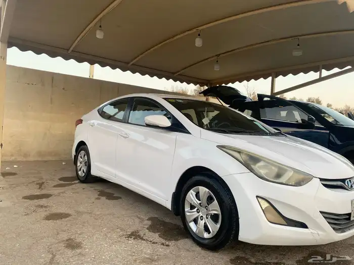 انتراء 2016 نظيف للبيع او البدل بسيارة حوض 0