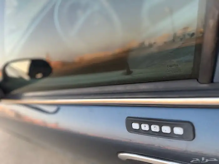 فكتوريا كحلي فل كامل نظيف 25