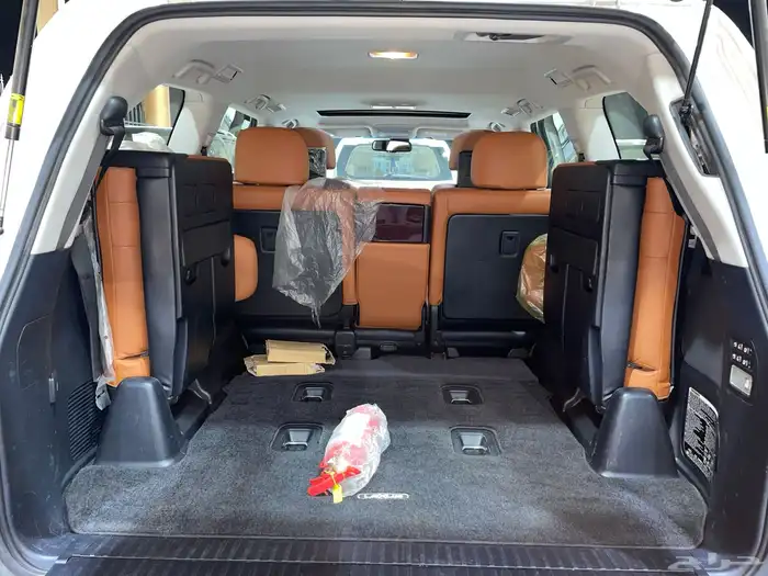 للبيع لكزس LX570 اسبورت 2014 عبداللطيف عداد 89 الف 13