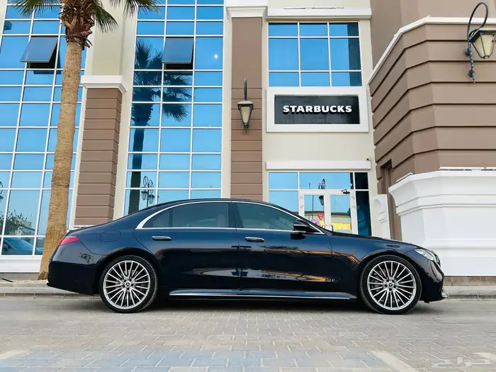 مرسيدس S580 2022 بحالة الوكالة 5