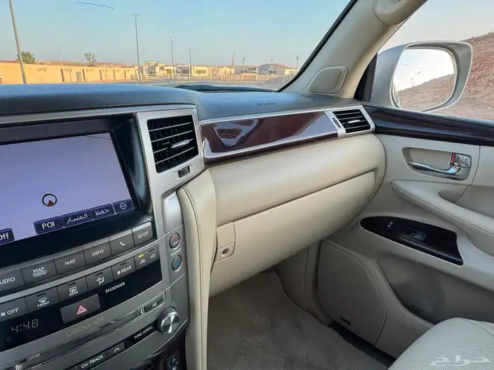 لكزس 2013 عبدالطيف جميل 13