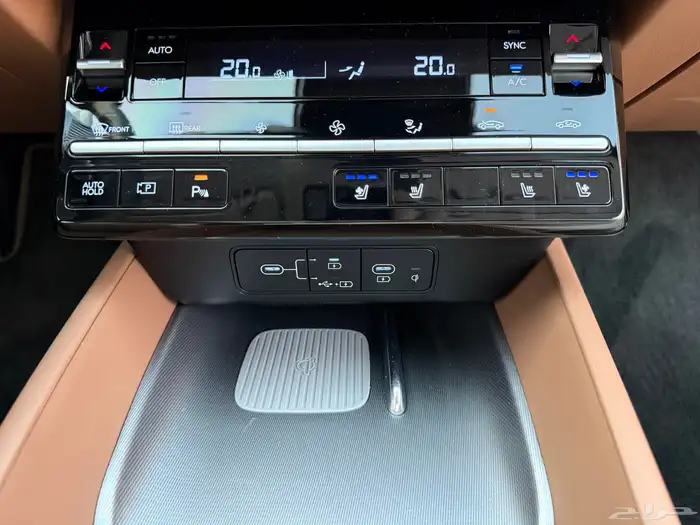 هونداي ازيرا كلاسيك 2025 سعودي شبه جديد 33