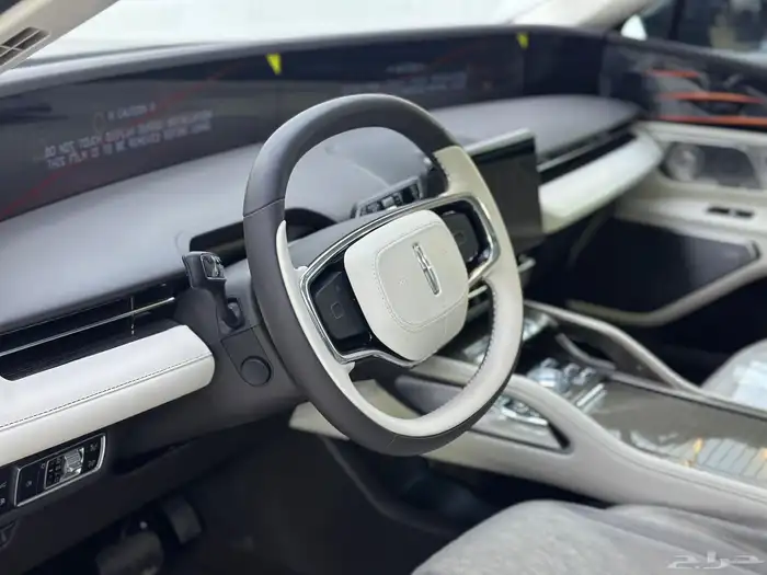 لينكون نوتيلوس 2024 ألوان أسود ضمان وصيانه مجانيه الناغي 5