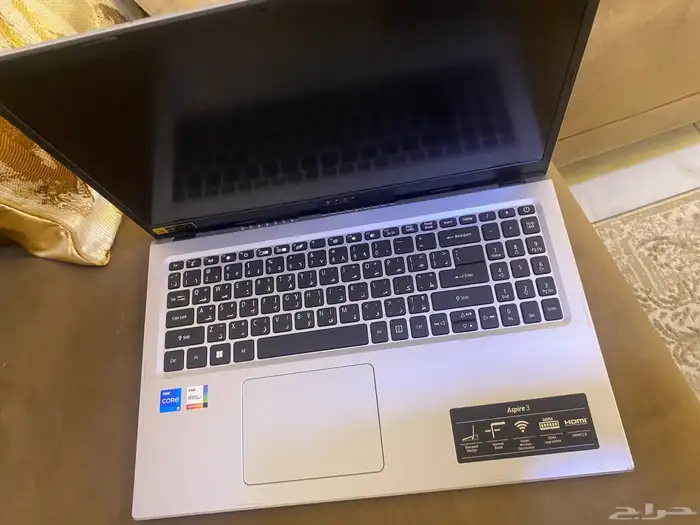 الابتوب استخدام حشمها 1