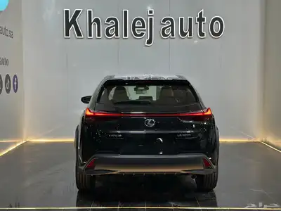 لكزس UX 2024 index