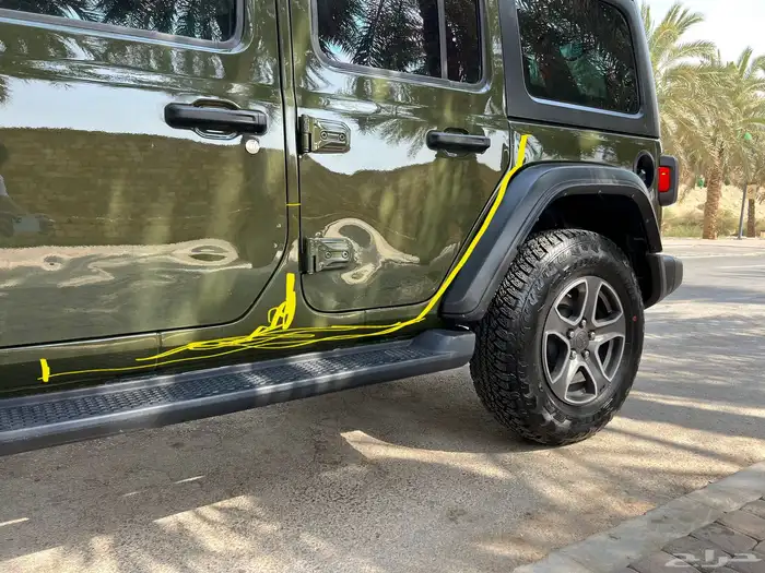 جيب رانجلر سبورت 2023 انلميتد 18