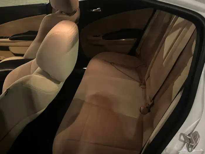 دودج تشارجر Rt 2014 7