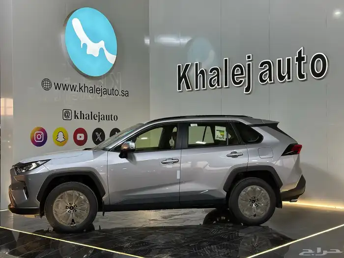 تويوتا راف فور XLE بنزين 2025 2