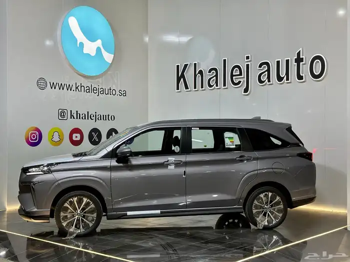 تويوتا فيلوز GLX م 2025 1