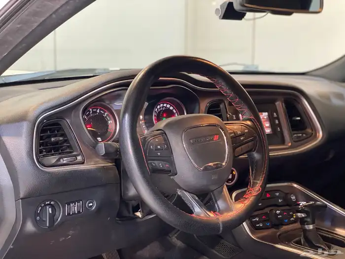 دودج شالنجر 2017 عداد 85الف فقط بحاله ممتازه جدا 11