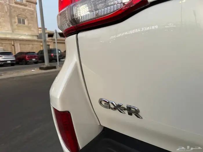 لاندكروزر 2009 فل كامل 8 سلندر 34