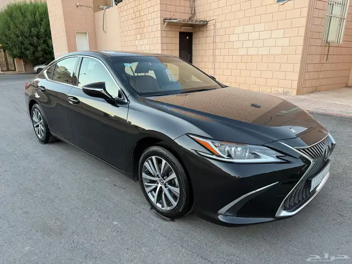 للبيع لكزس 2020 ES250 سعودي 4