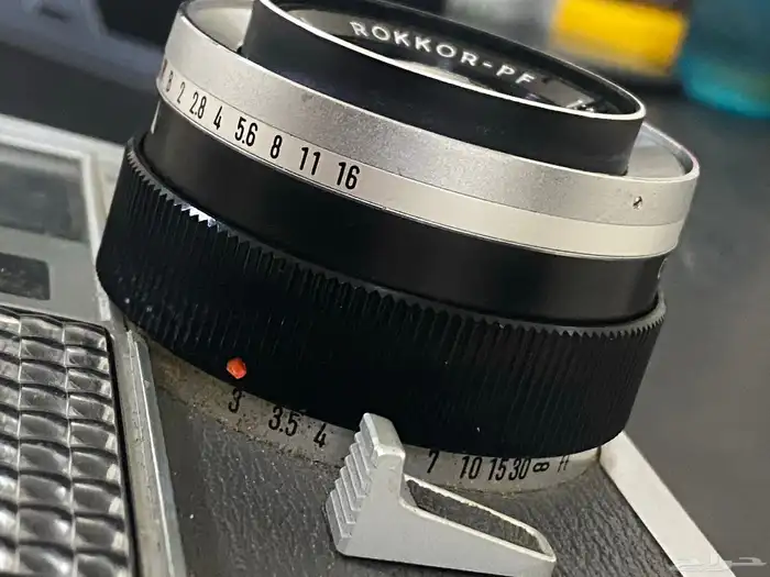 Minolta Hi-Matic كاميرا فيلم قديمه 1962 عطل بسيط 12