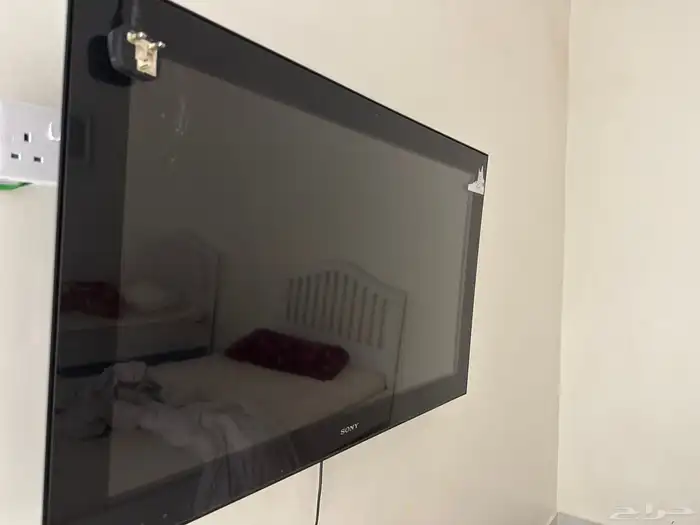 شاشه 45 بوصه يبدا السوم 400 0