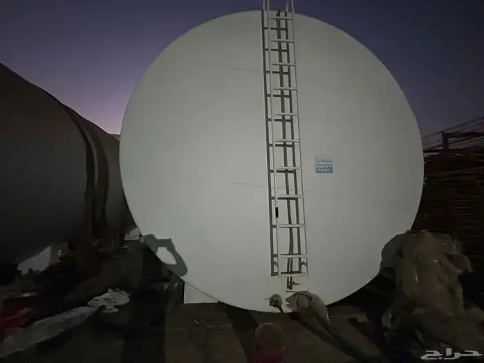 خزان حديد 150 000 الف لتر للبيع 6