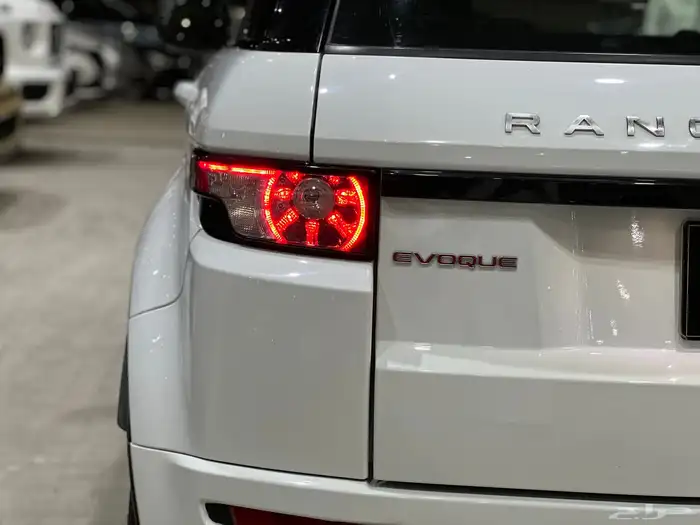 لاند روفر ايفوك موديل 2015 9