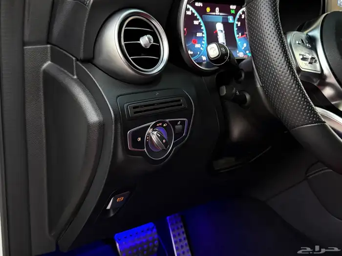 مرسيدس GLC 300 2020 24