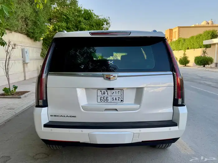 اسكاليد بلاتنيوم 2018 2