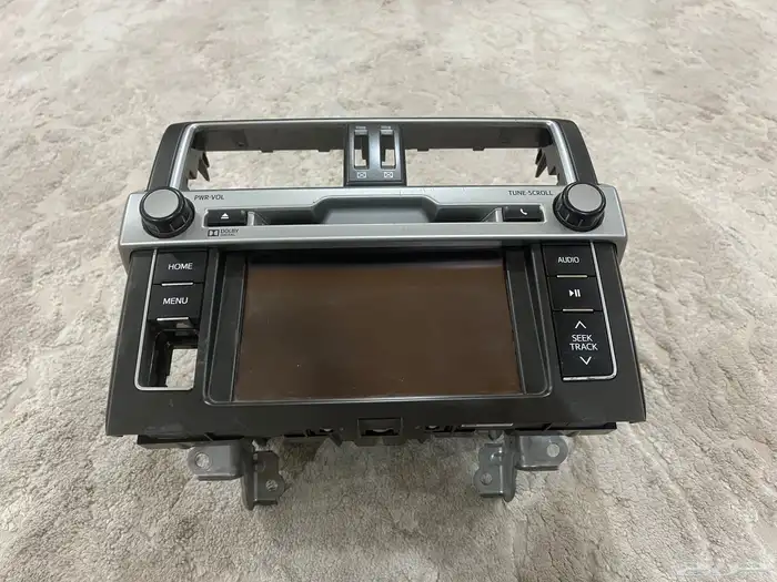 مسجل او شاشة تويوتا برادو 2016 0