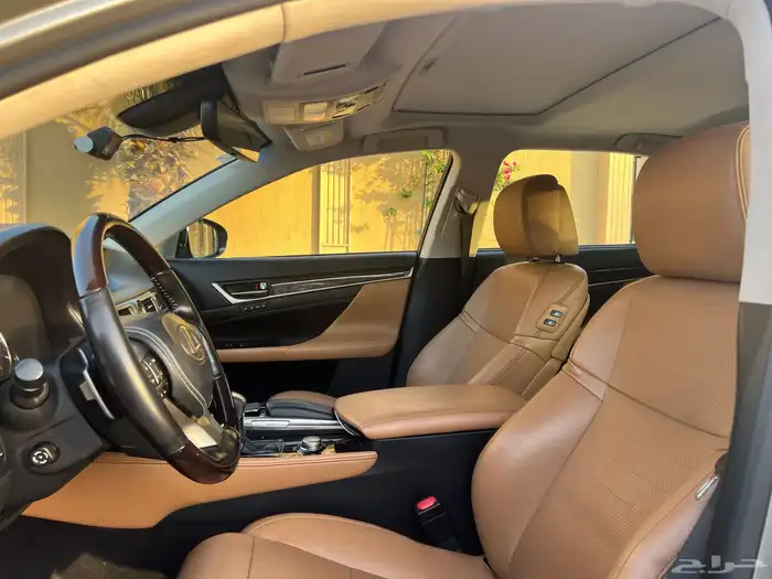 لكزس GS350 فل 2017 سعودي 12