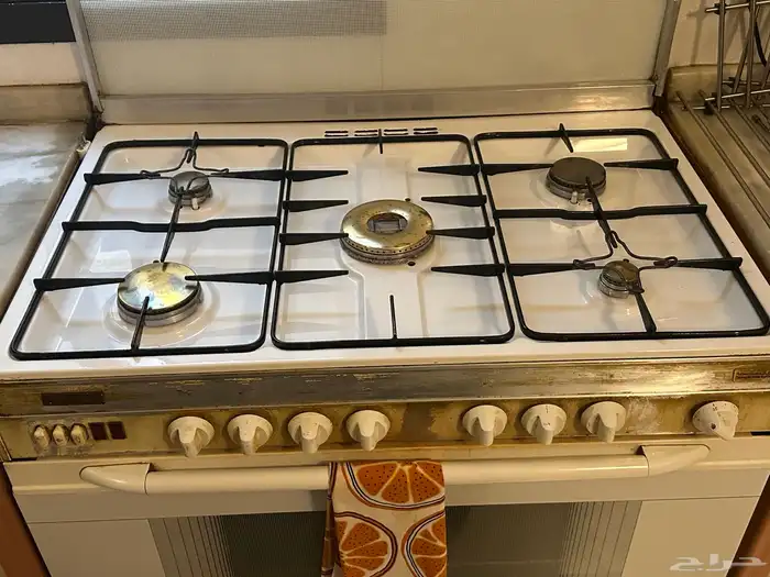 غاز جليم غاز إيطالي من الوكيل مستخدم بحالة جيدة للبيع 3