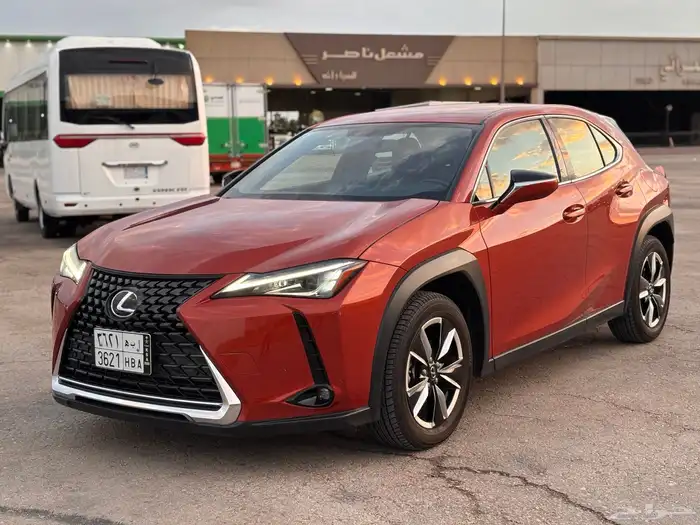 لكزس UX20 2019 مخزن بدي وكاله عداد 25 الف km 42
