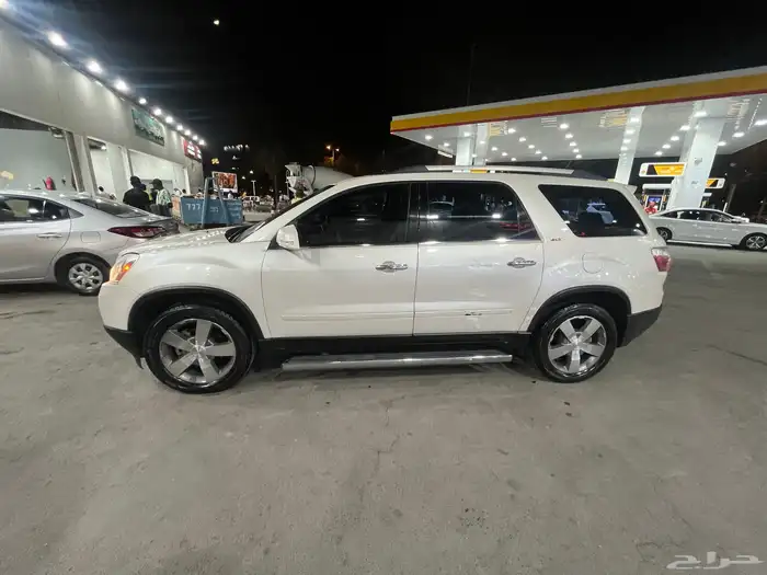 جمس اكاديا 2012 11